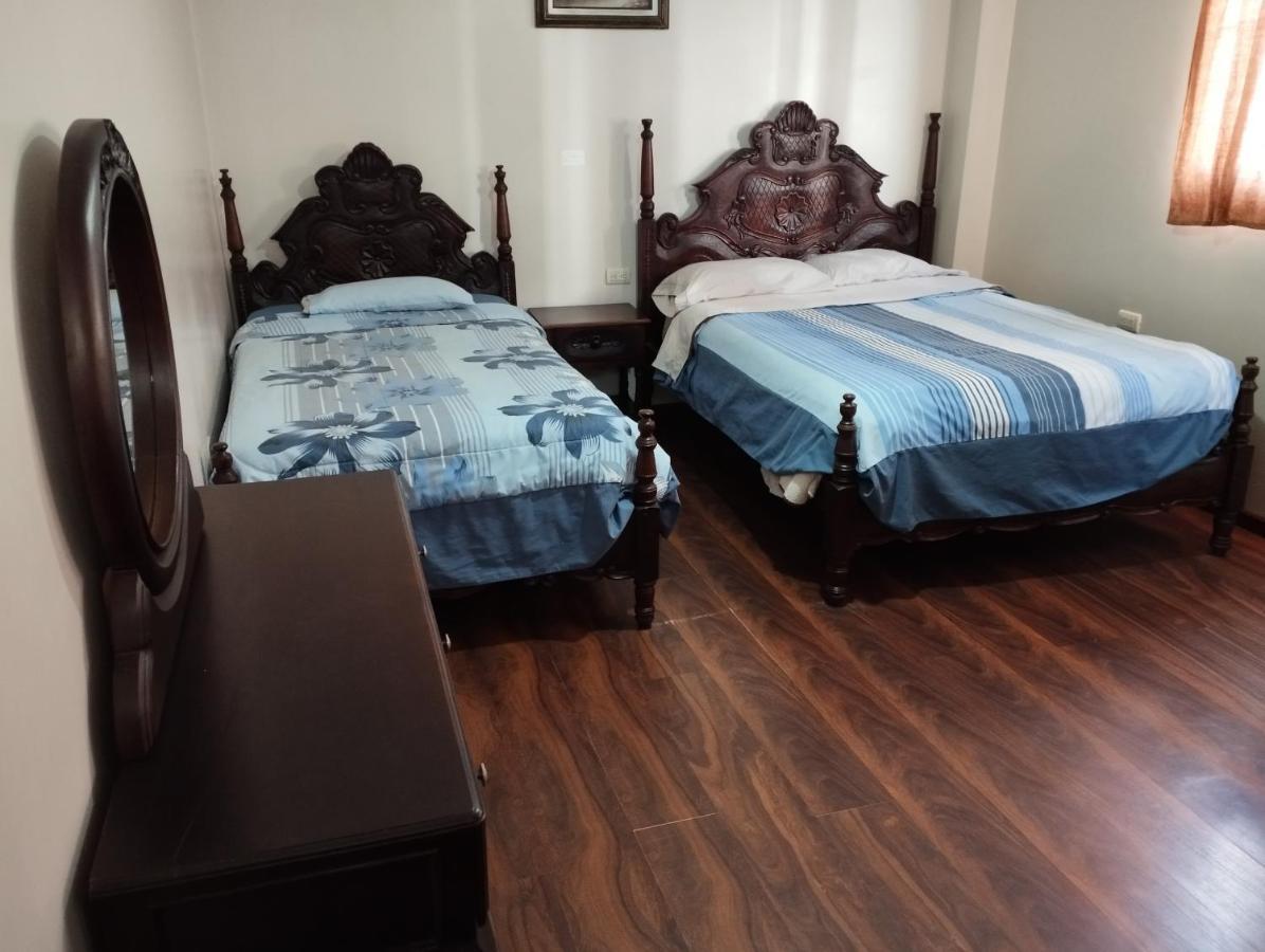 Hotel Saraguro לוחה חדר תמונה
