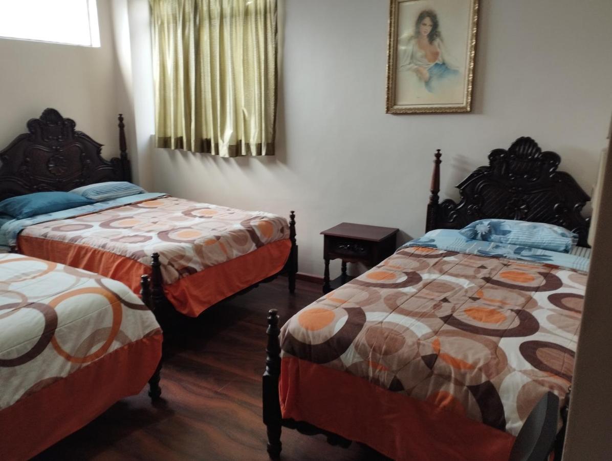 Hotel Saraguro לוחה מראה חיצוני תמונה